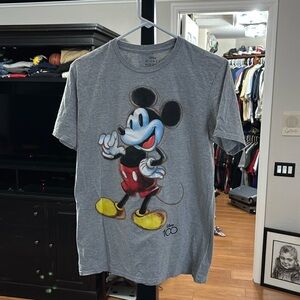 Kids medium Disney 100 yr